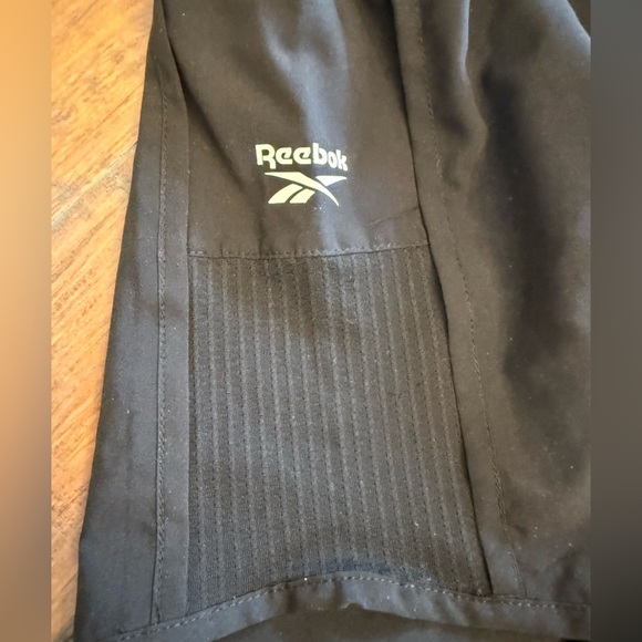 Reebok relaxed shorts New With Tags. Black Size XL - Picture 5 of 5